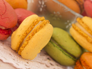 tasteful macaroons