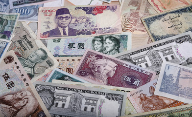 International Banknotes