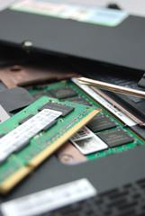 ノートパソコンの内部