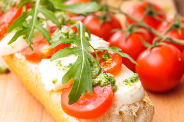 Sandwich with mozzarella