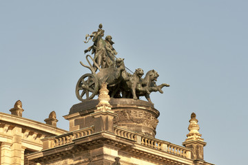 Fototapeta na wymiar Semper Opera House in Dresden, Germany