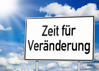 Wegweiser mit Zeit für Veränderung