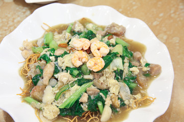 asian chinese food named mie titi