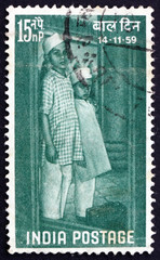 Postage stamp India 1959 Children Arriving at Institution