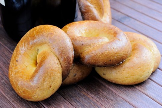 Ciambelle al vino e anice