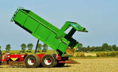 Landmaschine - Kipper