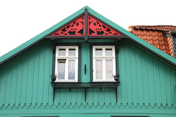 Fototapeta na wymiar Piękny szczyt drewnianego domu w Wernigerode