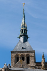 Fototapeta na wymiar Guglia di Mont Saint Michel