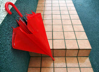 Red umbrella in the rain