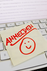 Notiz auf Computer Tastatur: Anmelden