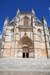 Fototapeta na wymiar Fasada Santa Maria da Vitoria, Batalha Klasztor, Portugalia