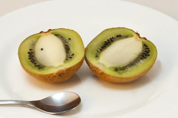 kiwi fruit sliced