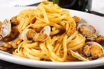 Spaghetti with clams