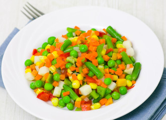 Mixed vegetables on a plate