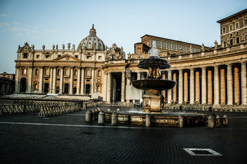 Fototapeta na wymiar Watykan, Watykan. Plac Świętego Piotra