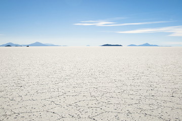 Salt desert, Salar de Uyuni in Bolivia. - obrazy, fototapety, plakaty