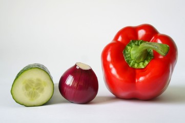 Pritamine pepper, cucumber and purple onion