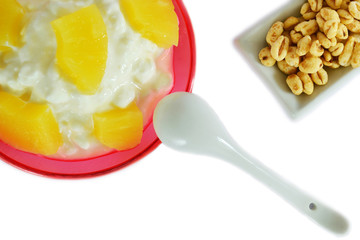 Cottage cheese and pineapple