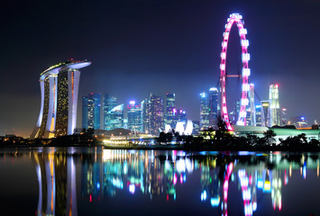 Singapore city skyline at night - obrazy, fototapety, plakaty