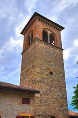 Fototapeta na wymiar Kościół św Silvestro. Salsomaggiore. Emilia-Romania. Włochy.