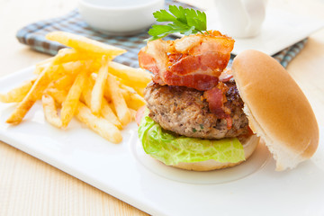 Bacon Burger