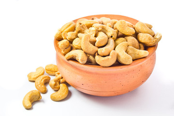 cashews nut in bowl on white background