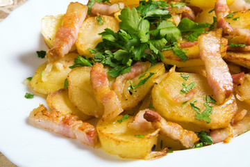 Fried potato with bacon