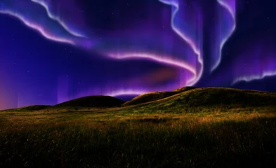 Fototapete Nördlicher Polarkreis Aurora auf dem Feld