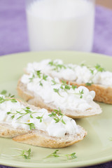 Cottage cheese canapes