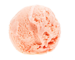 Eine Kugel Blutorangeneis von vorne