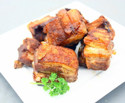 rillons de viande de porc aux &eacute;pices