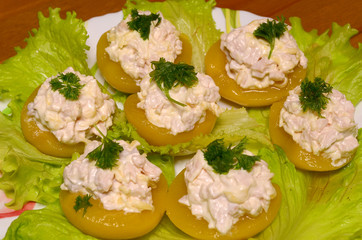 Salad on peaches