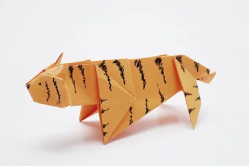 Tiger origami © Burhan Bunardi