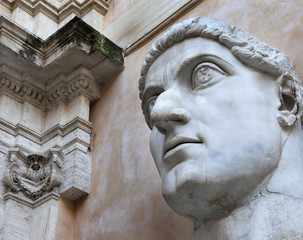 Obraz premium Estatua de Constantino (Museos Capitolinos,Roma)