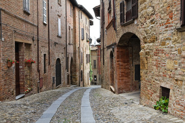 Alleyway. Castell'Arquato. Emilia-Romagna. Italy.
