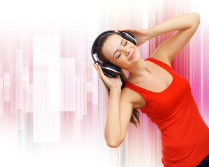 Naklejka premium Happy smiling girl dancing