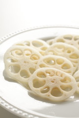 sliced lotus root for cooking image