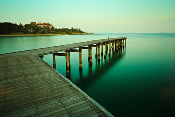 Fototapeta premium Long exposure of the jetty with evening light