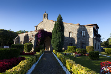 Fototapeta na wymiar Church of San Vicente de la Barquera, Cantabria, Spain