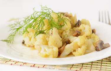 Cauliflower with mushrooms