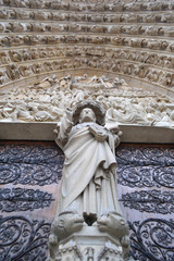 Notre Dame Cathedral Statue
