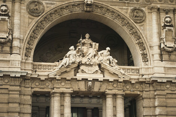 Fototapeta premium Detalle arquitectónico de monumento de Roma