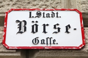 Vienna street © Tupungato