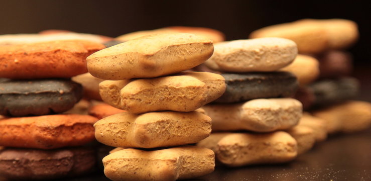 Biscotti colorati