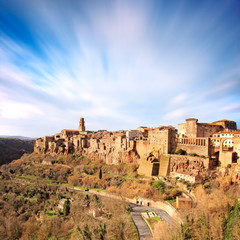 Fototapeta na wymiar Toskania, Pitigliano średniowieczny krajobraz krajobraz wsi. Włochy