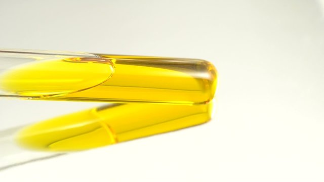 Test mit Reagenzglas