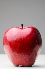 red delicious apple
