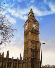 London, Jen 2007: the famous tower clock, Big Ben. - obrazy, fototapety, plakaty