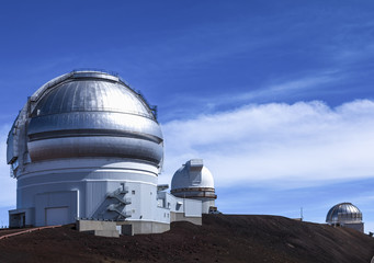 observatories on top of Mauna Kea