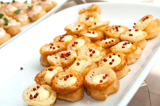 greedy aperitif